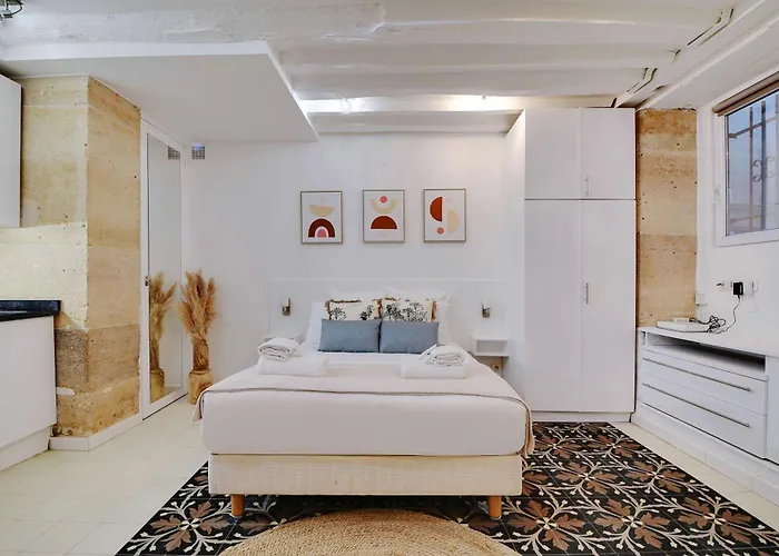 Comfortable For 2 Near Bastille *