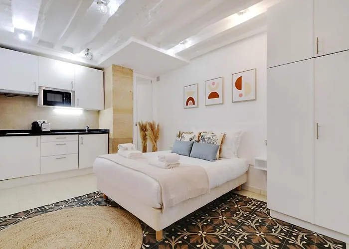 Comfortable For 2 Near Bastille Apartment *